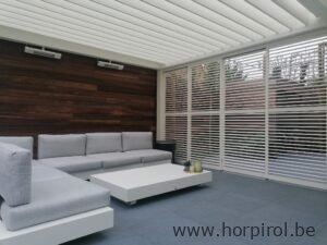 camargue terrasoverkapping met zijwanden